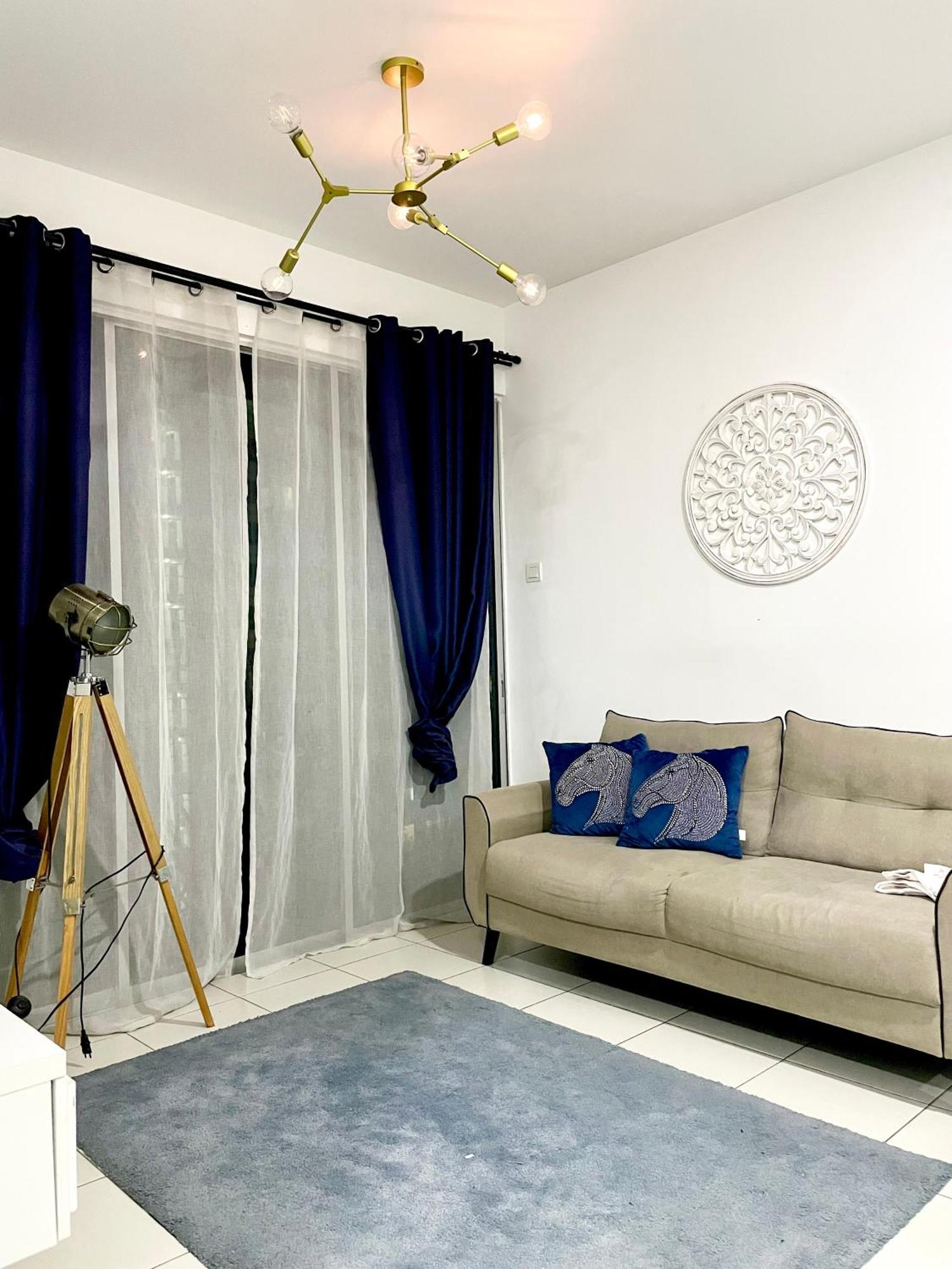 Cosmo Maison Damansara Damai Экстерьер фото